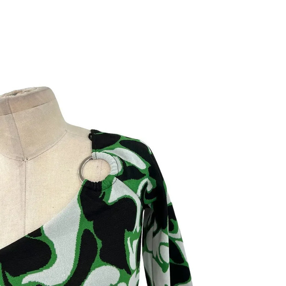 Zara‎ Jacquard Asymmetric One Shoulder Crop Top Ring Detail Black Green Small - Picture 4 of 9